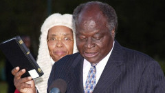 Former CJ Evans Gicheru swearing in president Mwai Kibaki in 2007. PHOTO/COURTESY
