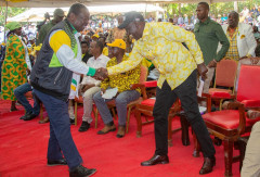Musalia Mudavadi and William Ruto. PHOTO/TWITTER