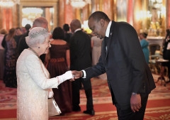 Queen Elizabeth II and Uhuru Kenyatta. PHOTO/PSCU