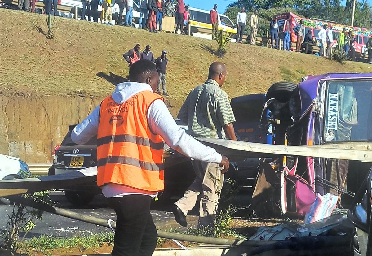 Matatu accident on Thika Road. PHOTO/MA3ROUTE
