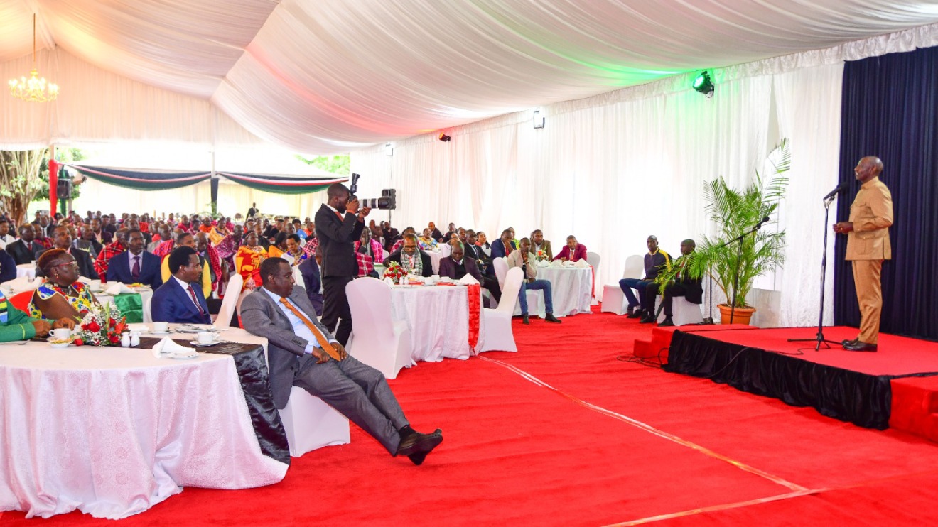 William Ruto addressing a delegation from Narok North Constituency. PHOTO/COURTESY