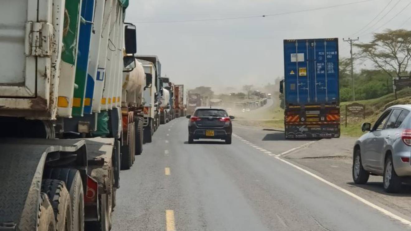 Trailers stuck in a traffic jam at Soysambu along Nairobi-Nakuru Highway. PHOTO/NAMAN